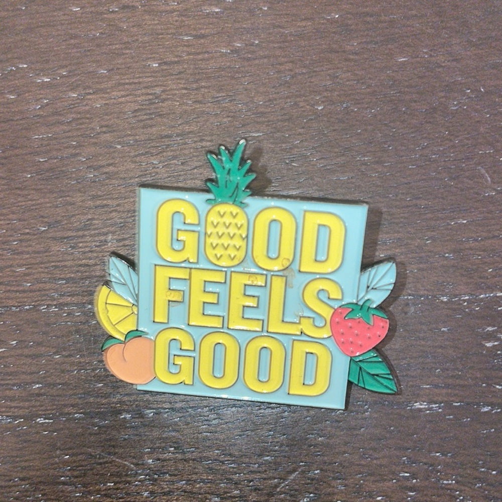Starbucks Pin Good Feels Good - Picture 4 of 5